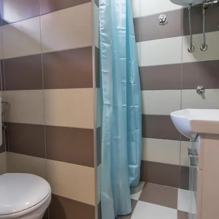 Apartman Mia باغينا باستا